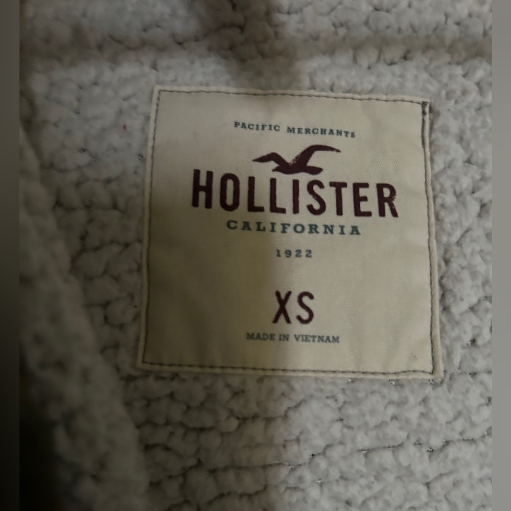 Green Winter Jacket - image 4